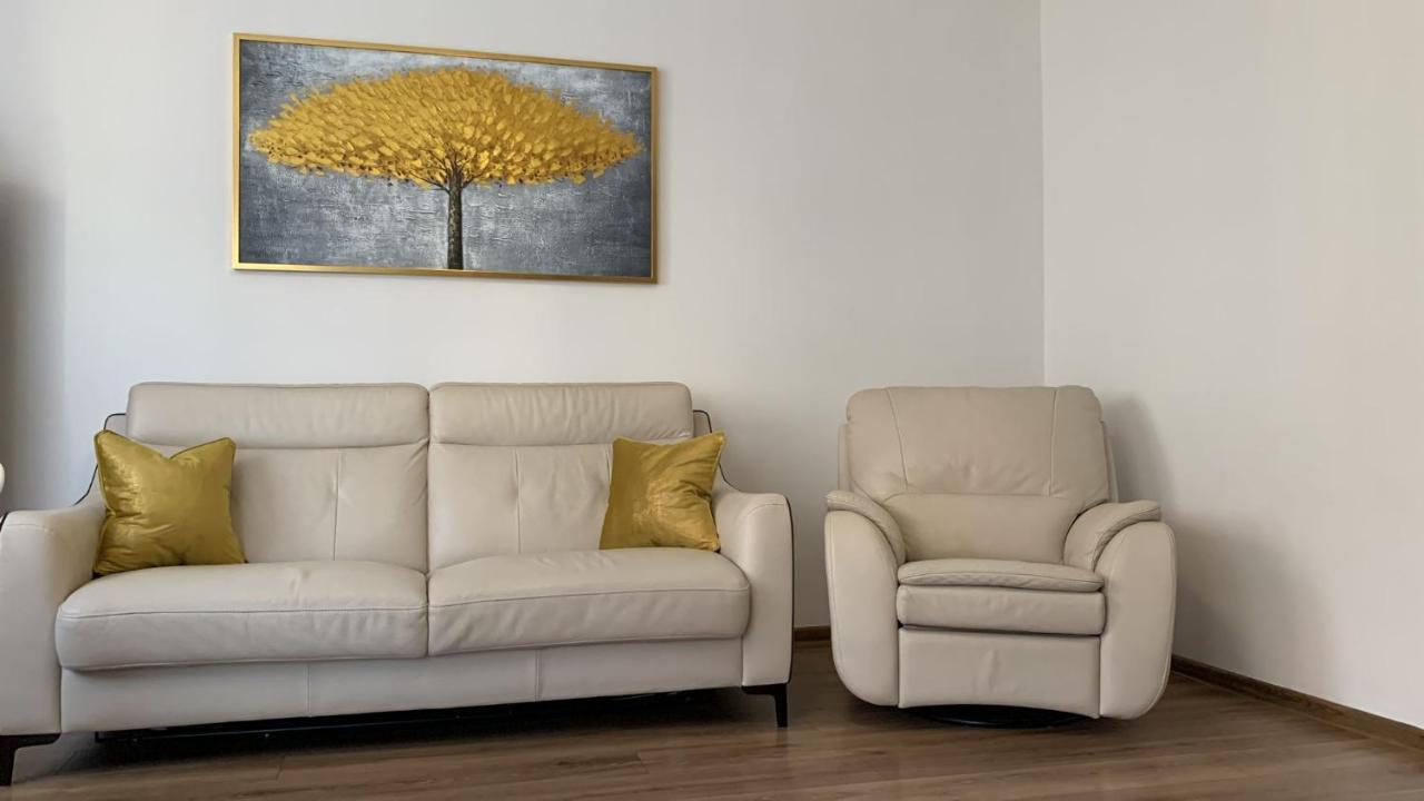 Golden Apartament Legionow Torun Exterior photo